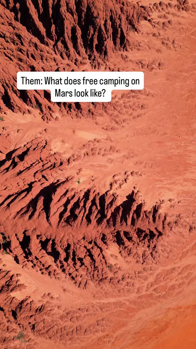 You won’t believe us when we tell you…
we had the entire free camp to ourselves. 
Make sure to give @thefamilyfind a follow if you like family adventures and finding hidden gems! 
We got to explore the rugged landscape and enjoy the serenity (does that exist with kids?).
Still cannot believe this was a free camp! One to save for when you’re planning your next Australian road trip. An absolute bucket list stay! 
📍This is James Price Point, WA. (Camp is named 800m past James Proce Point on Wiki).