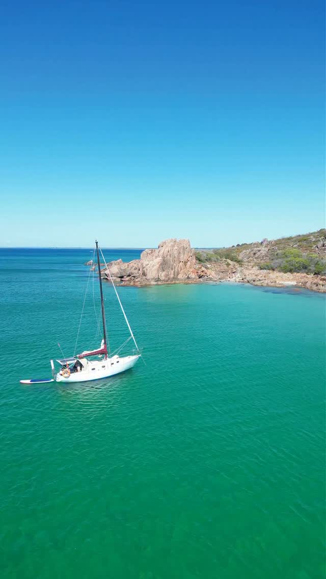 Ok this beach is a hidden gem in plain sight!

Before we get to the details, if you’re enjoying our content please give us a follow @thefamilyfind so you don’t miss anything! 

We had no plans on visiting this beach. We were on our way to another beach and saw an empty car park, so decided to see why it was there! 

Wowsers- it did not disappoint and we ended up spending all morning basking in its glory! 

📍Castle Rock Beach, is just a 5 minute drive out of Dunsborough and certainly worth the trip! 

Share this with someone you want to go here with! 

Enjoy x